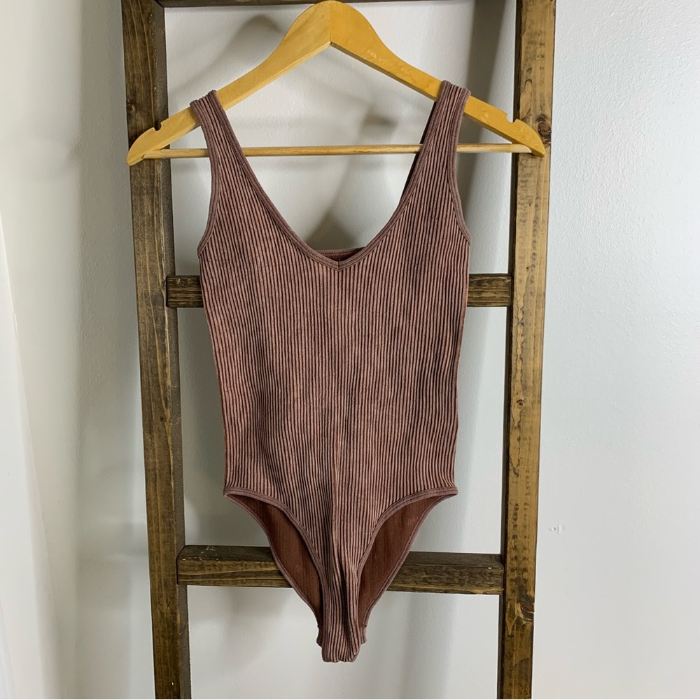 Aura Ribbed Bodysuit